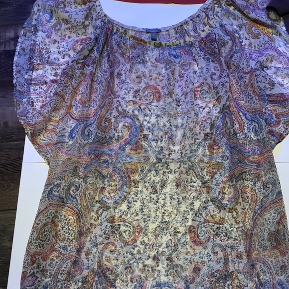 Womens summer tops size xs super cute! - Picture 2 of 11